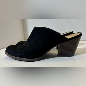 Old Navy Black Heeled Clogs, Size 10